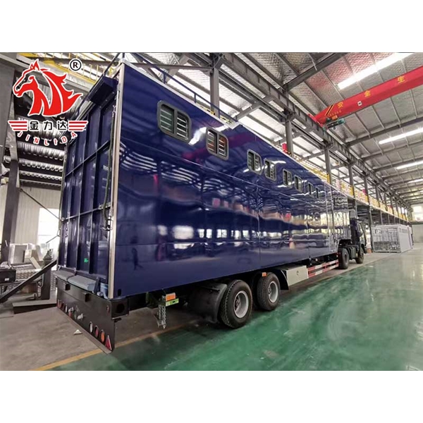 合肥货箱式运马车